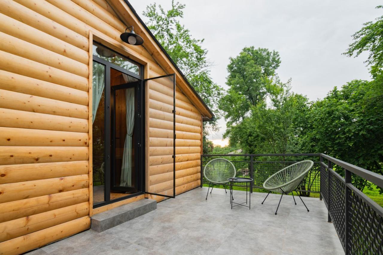 Menabde Winery Hotel Ozurget'i Екстериор снимка