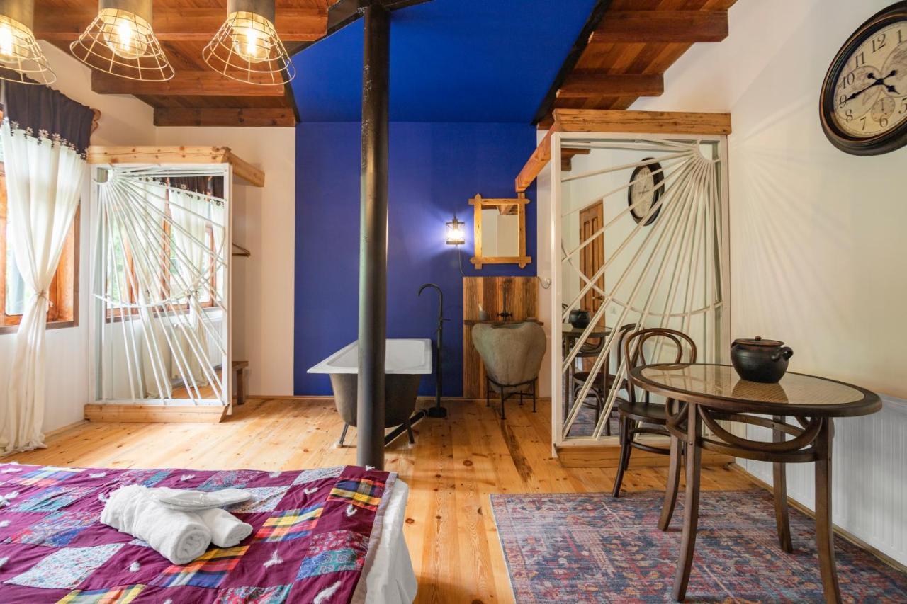 Menabde Winery Hotel Ozurget'i Екстериор снимка